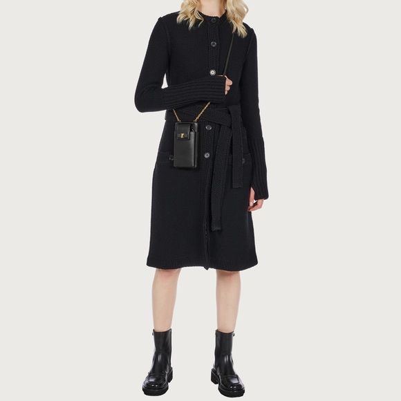 Salvatore Ferragamo cross body phone case and card holder - Picture 2 of 6